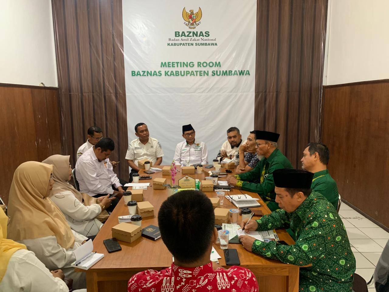 BAZNAS Sumbawa Gelar Rapat Koordinasi Bersama Dikbud dan PGRI Bahas Optimalisasi Pengumpulan ZIS